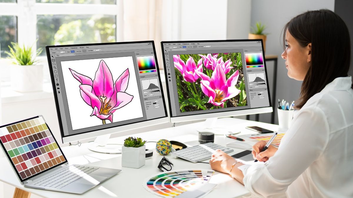 Studentessa che lavora a un progetto di design